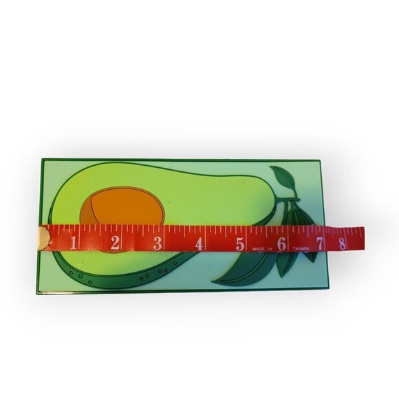 I Heart Revolution Avocado Eyeshadow Palette - Picture 3 of 4